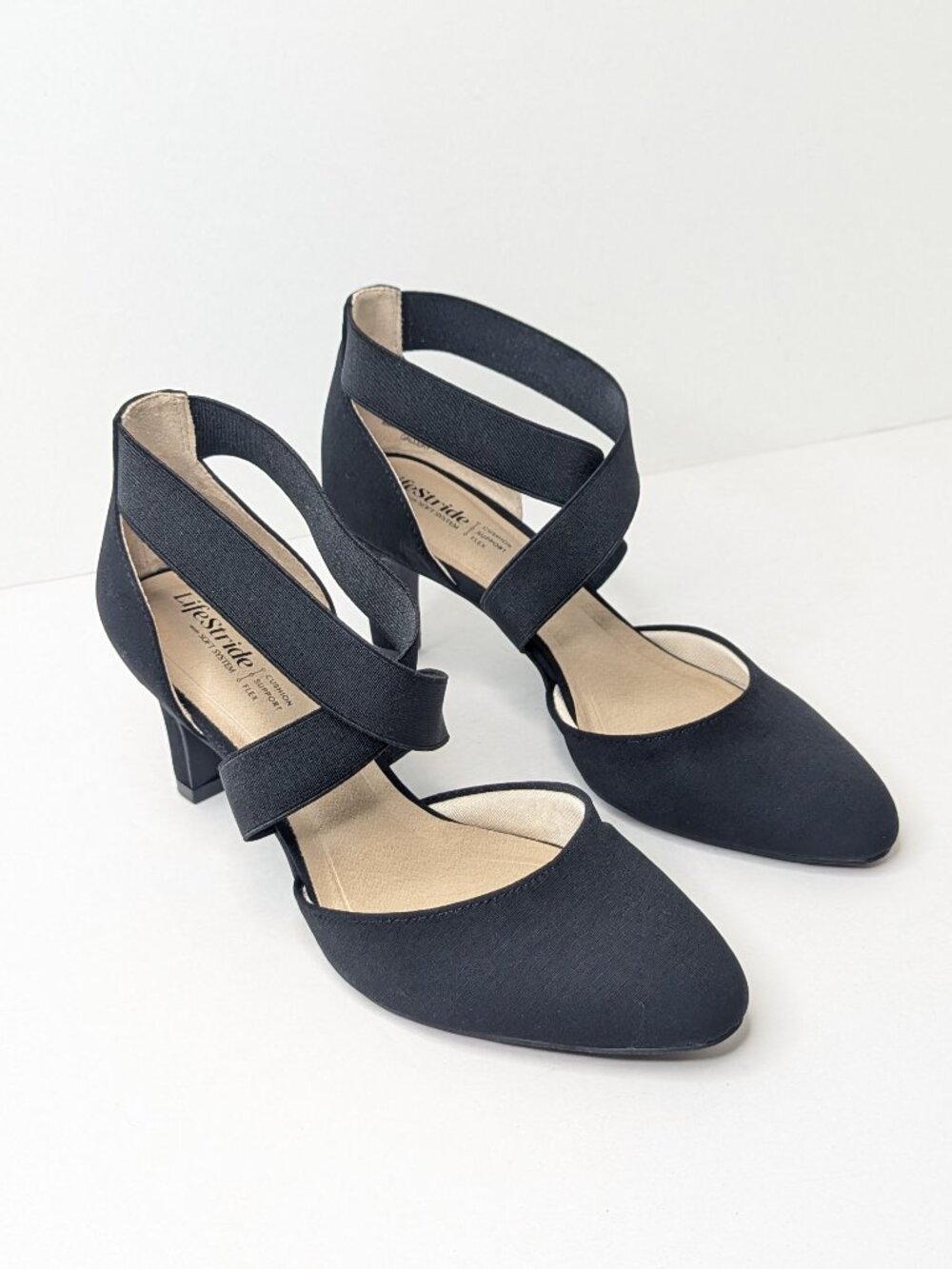 LifeStride Gallery Pumps Black Women's 8 Wide